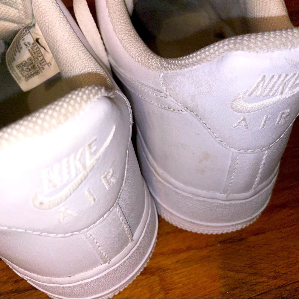 White Nike Air Force #1
